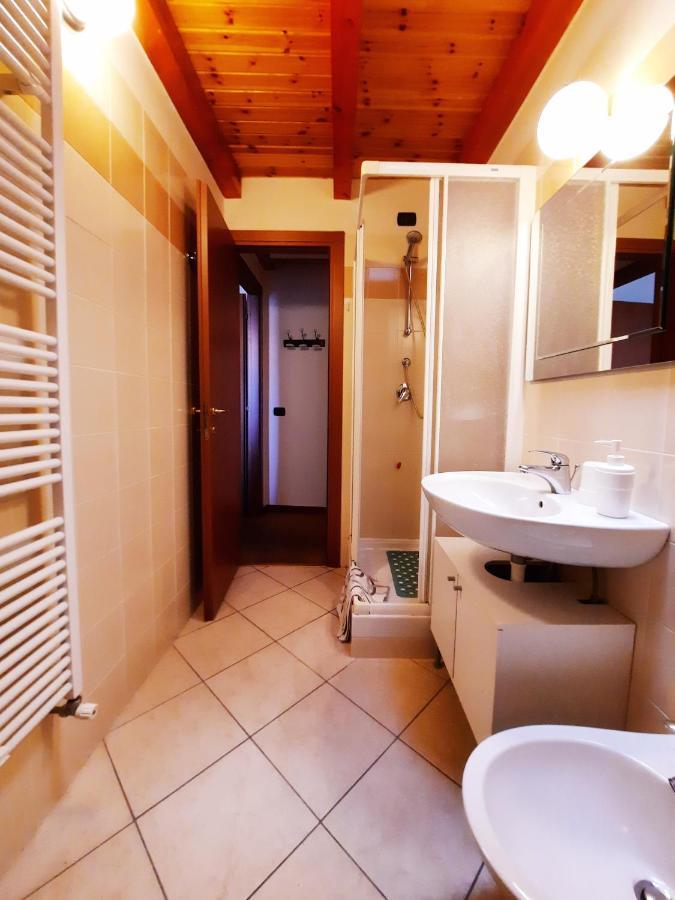 Ferienwohnung Antica Corte, Bilocale Nel Centro Storico Di Como Exterior foto