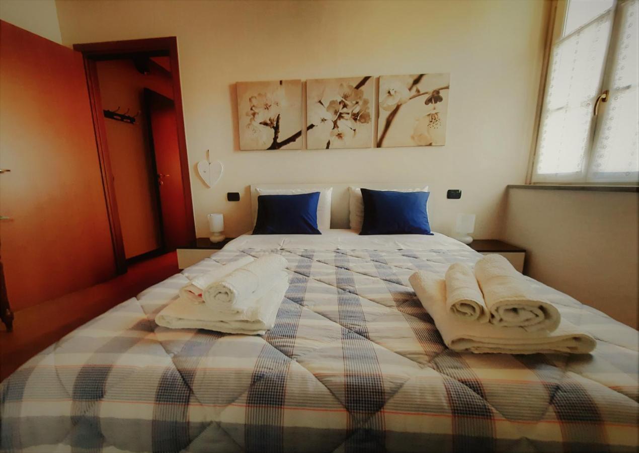 Ferienwohnung Antica Corte, Bilocale Nel Centro Storico Di Como Exterior foto